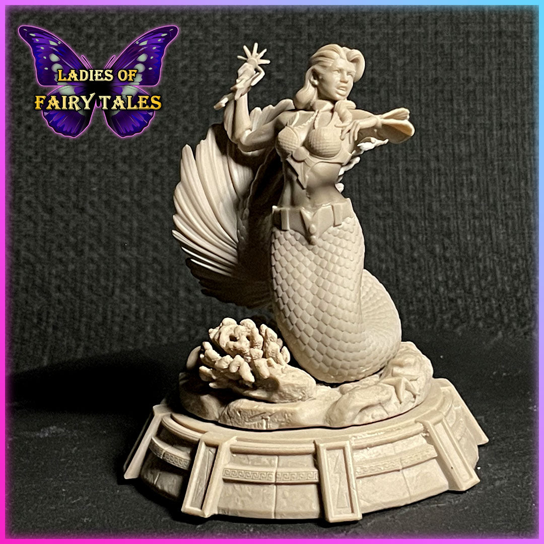 Loraella — Ladies of Fairy Tales (Black Bird Miniatures)