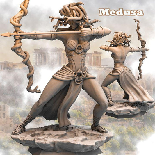 Figurka Medusa od Haito – widok z przodu, skala 180 mm