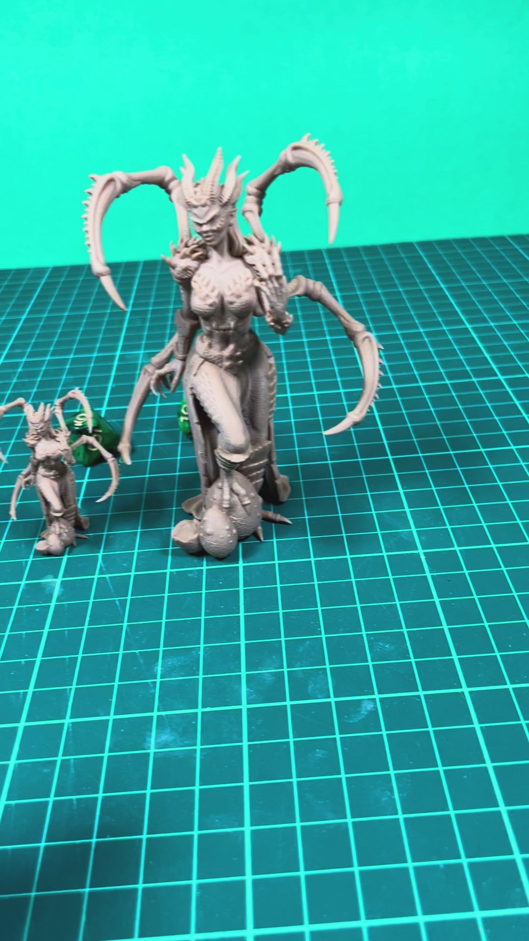 Velrithis – detailed demon hybrid model 32 mm / 75 mm from Ladies of the Dark Age