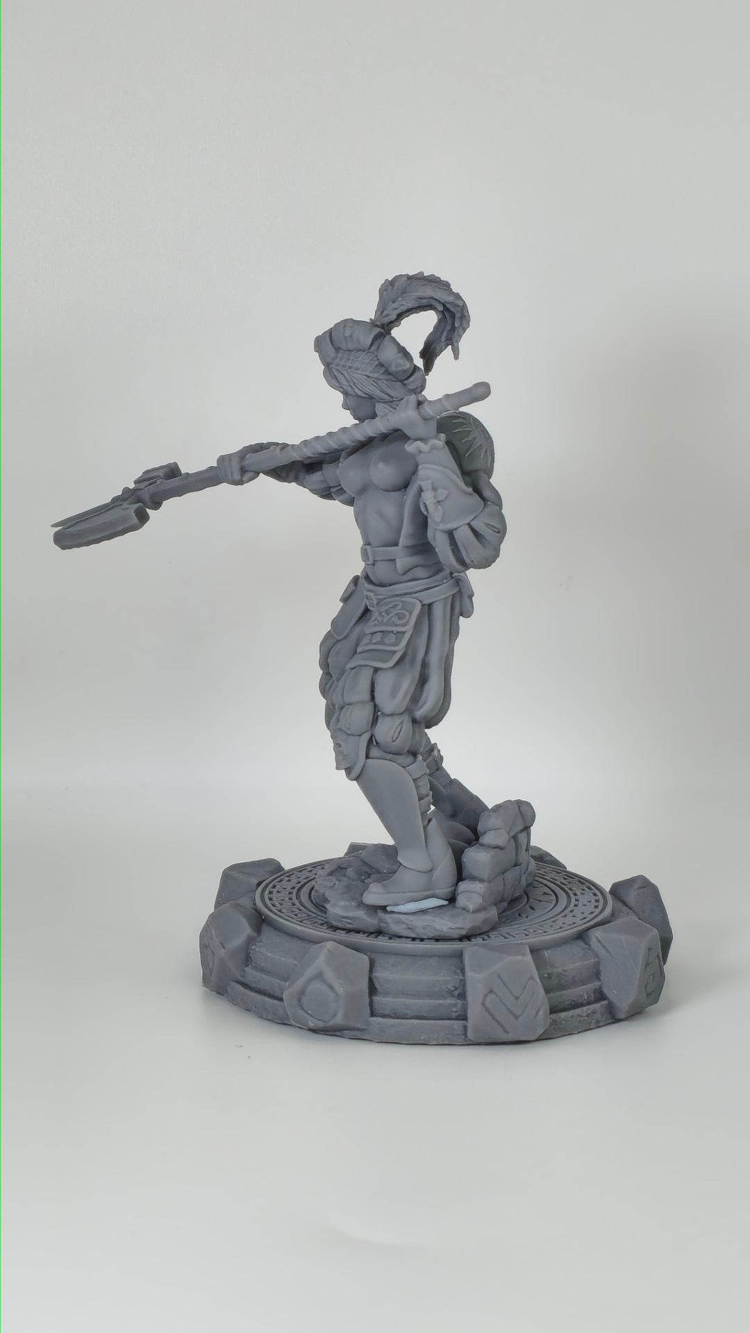 Skara – Collectible Figure 32mm / 75mm | Black Bird Miniatures – Ladies of the Dark 2