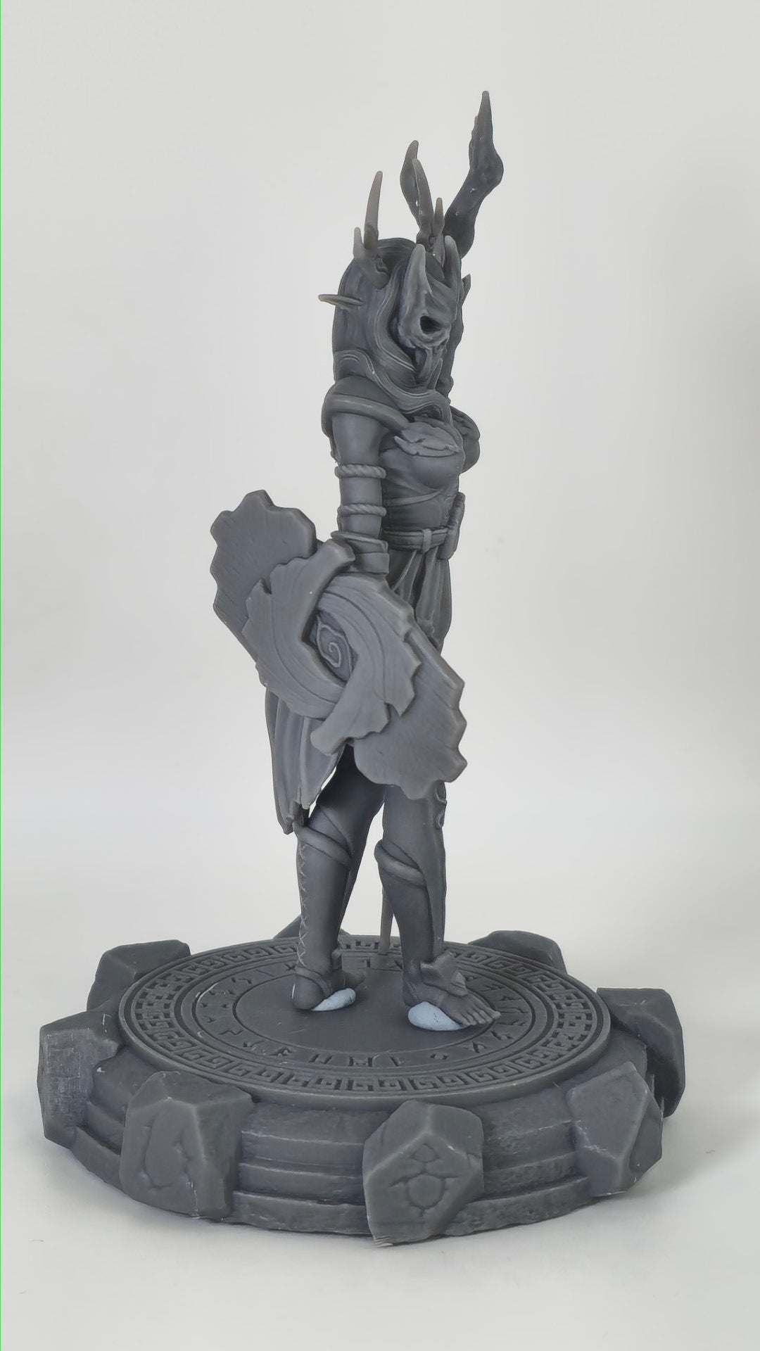 Faelira – figurka kolekcjonerska 32mm / 75mm | Black Bird Miniatures – Ladies of the Dark 2