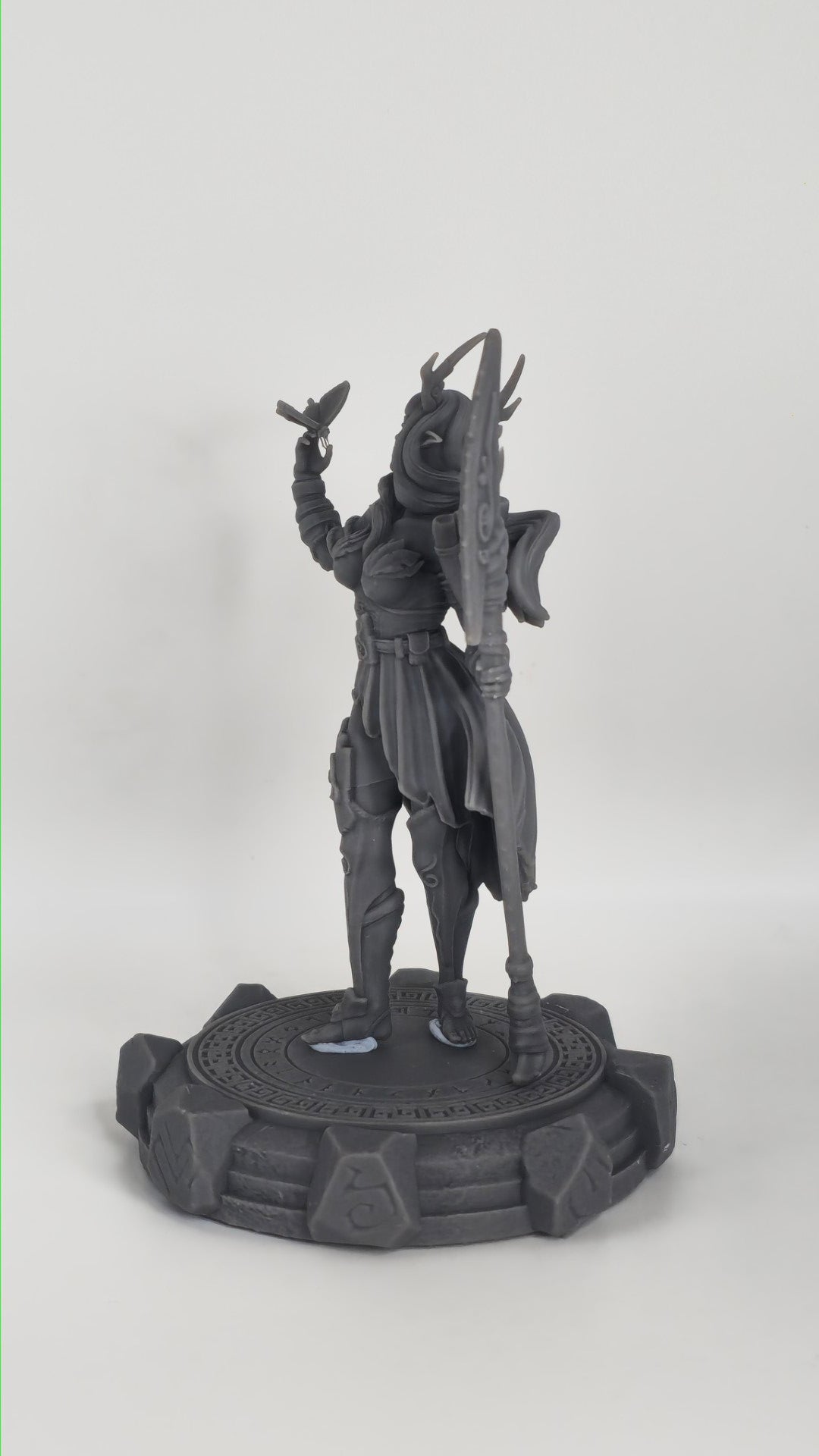 Faelira – figurka kolekcjonerska 32mm / 75mm | Black Bird Miniatures – Ladies of the Dark 2