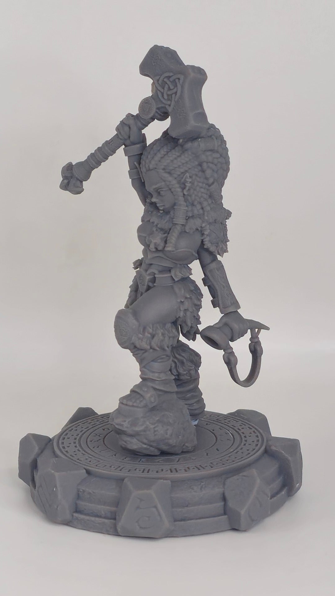 Freydis – figurka kolekcjonerska 32mm / 75mm | Black Bird Miniatures – Ladies of the Dark 2