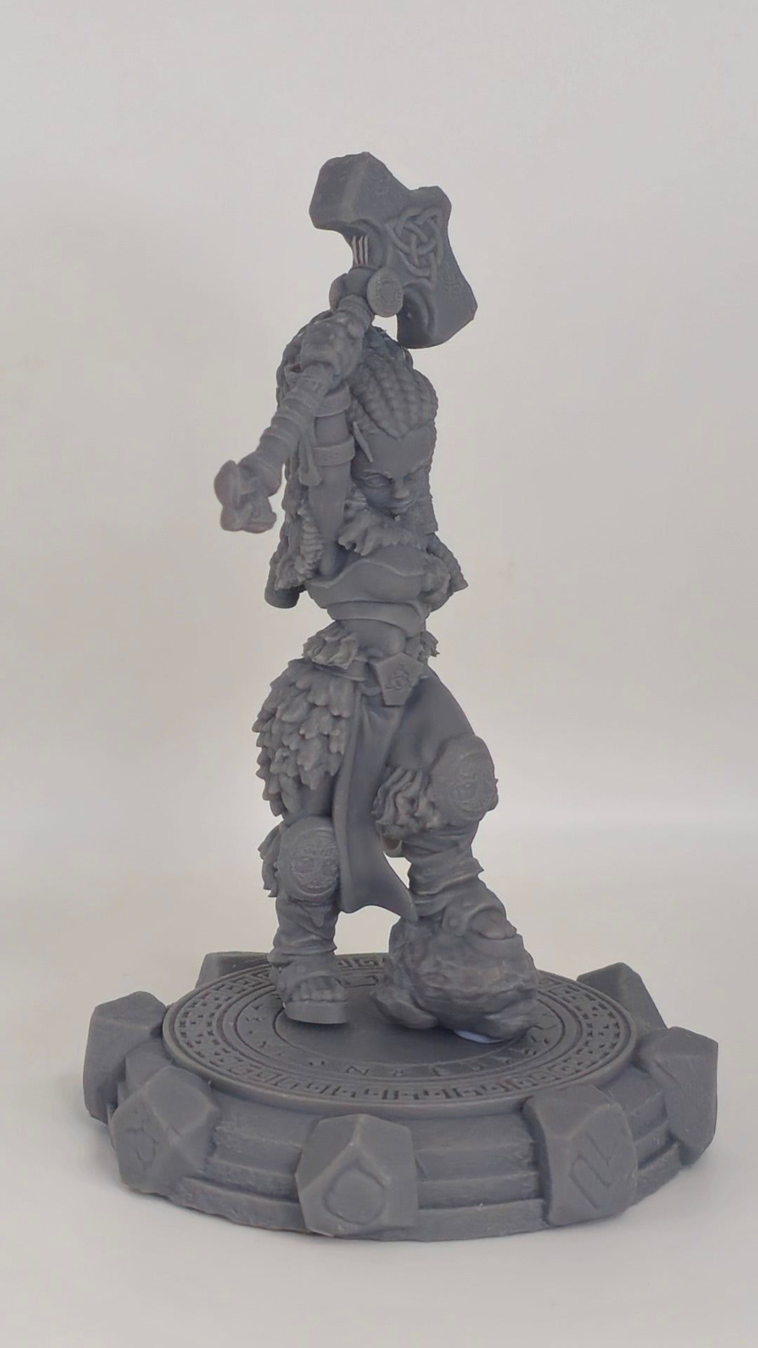 Freydis – figurka kolekcjonerska 32mm / 75mm | Black Bird Miniatures – Ladies of the Dark 2