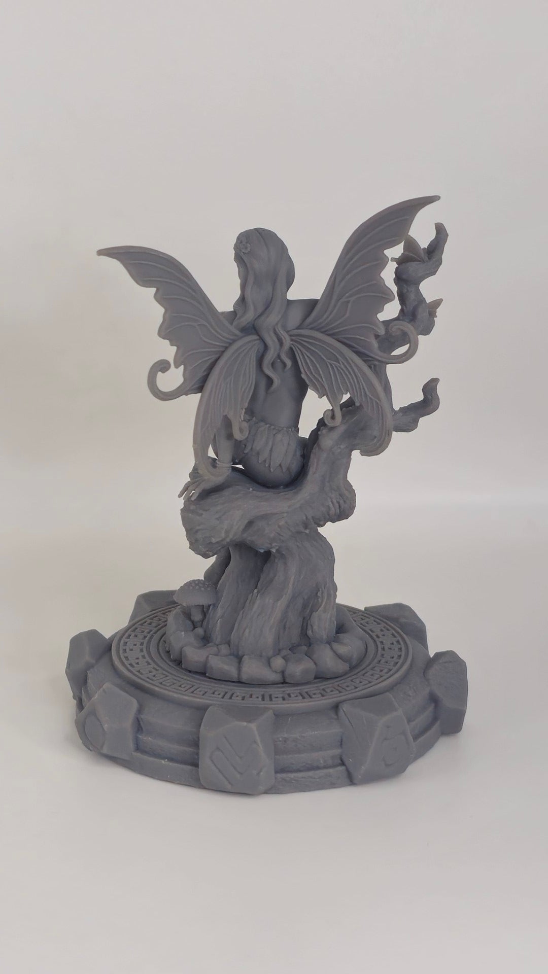 Liora – figurka kolekcjonerska 32mm / 75mm | Black Bird Miniatures – Ladies of the Dark 2