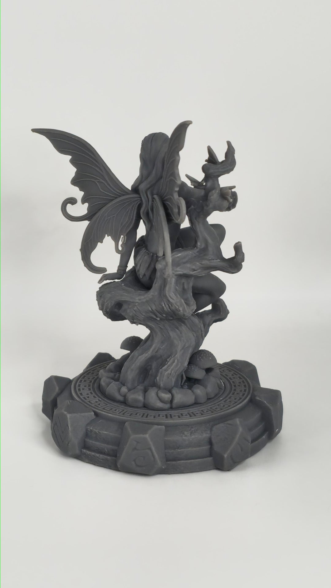 Liora – figurka kolekcjonerska 32mm / 75mm | Black Bird Miniatures – Ladies of the Dark 2