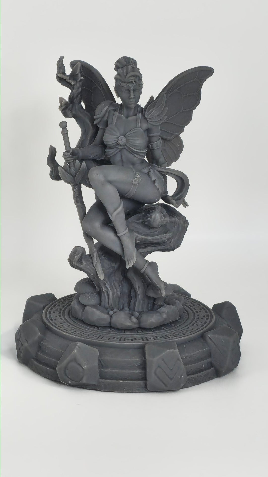 Liora – figurka kolekcjonerska 32mm / 75mm | Black Bird Miniatures – Ladies of the Dark 2