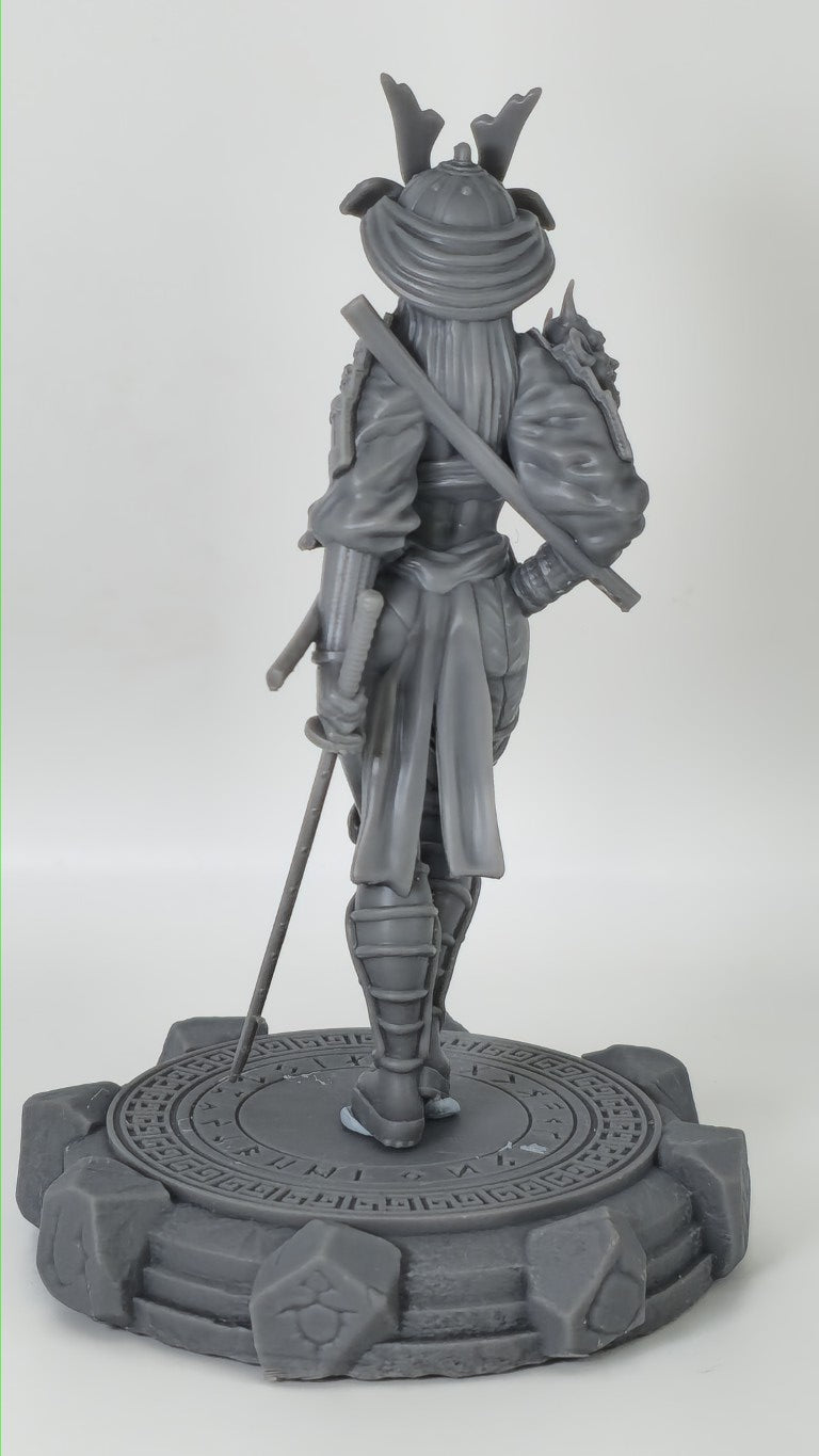 Nayeli – Sammelfigur 32 mm / 75 mm – Ladies of the Dark 2