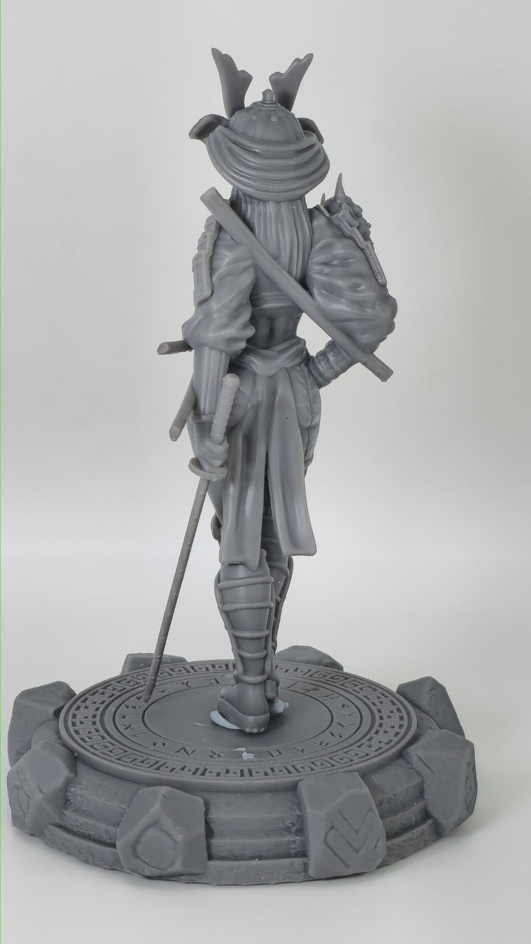 Nayeli – Sammelfigur 32 mm / 75 mm – Ladies of the Dark 2