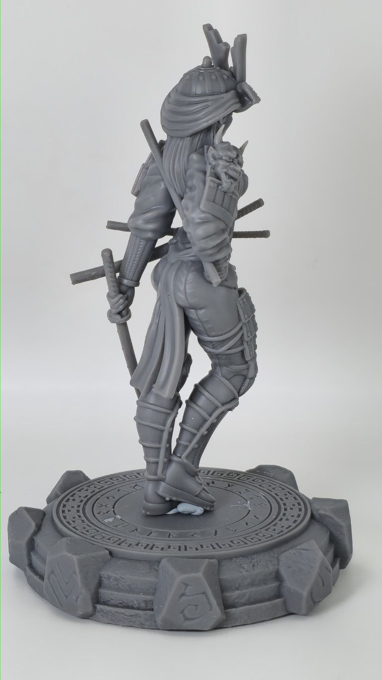 Nayeli – Sammelfigur 32 mm / 75 mm – Ladies of the Dark 2