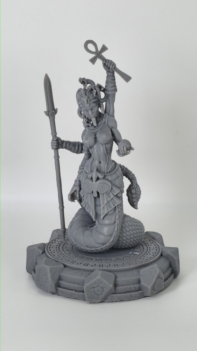 Vipria – Sammelfigur 32 mm / 75 mm – Ladies of the Dark 2