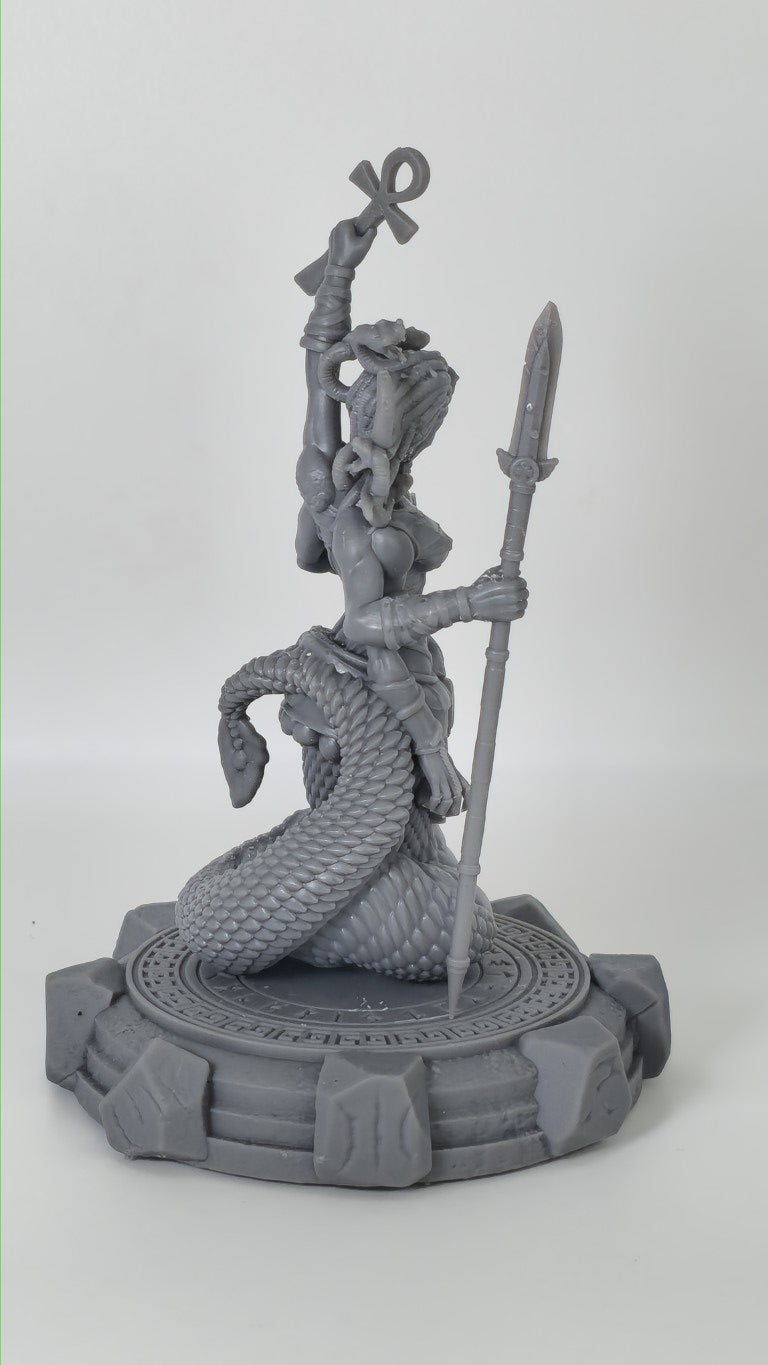 Vipria – Sammelfigur 32 mm / 75 mm – Ladies of the Dark 2