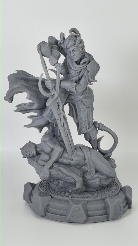 Sareth – Sammelfigur 32 mm / 75 mm – Ladies of the Dark 2