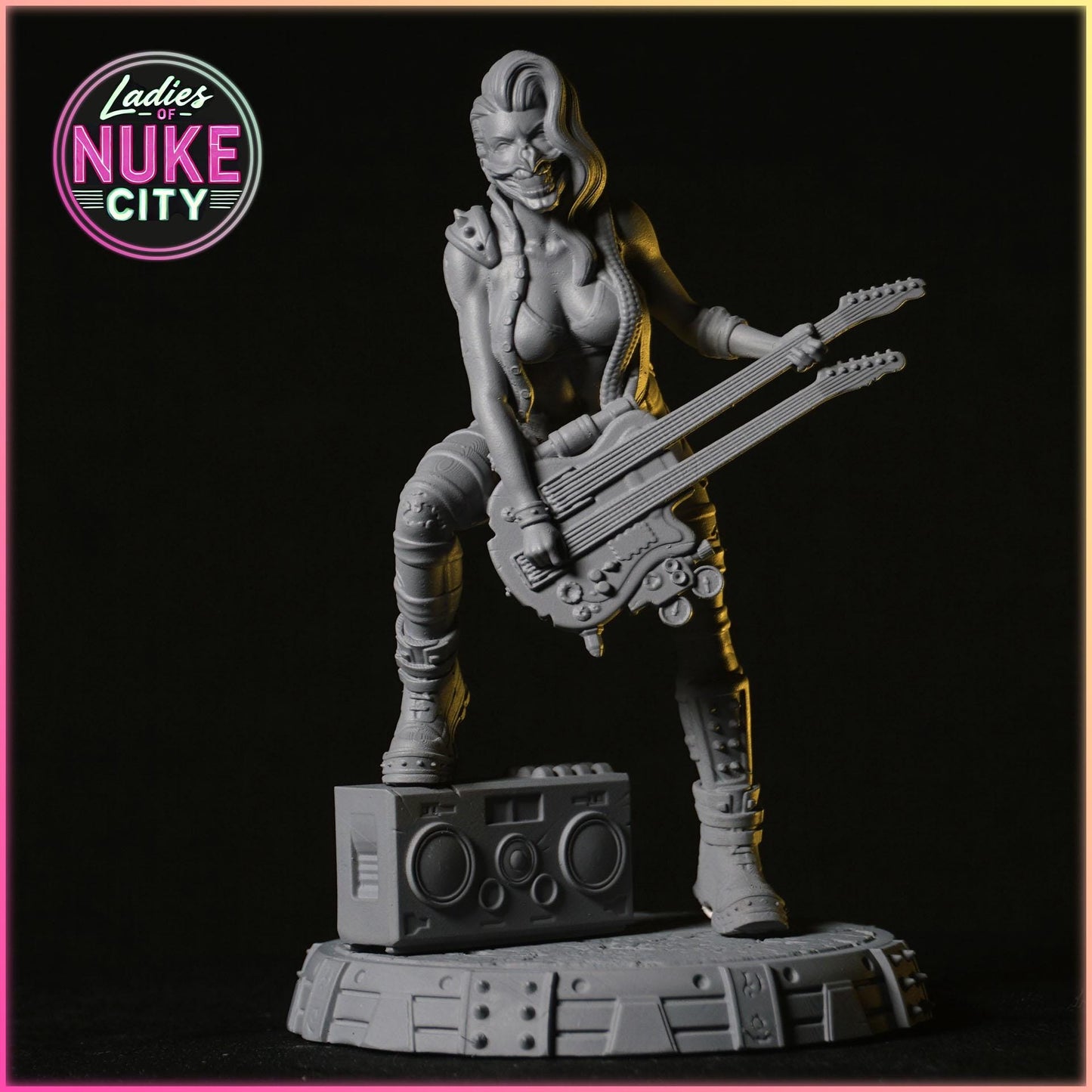 Aria Slash figurka żywiczna – Nuke City Ladies – Black Bird Miniatures