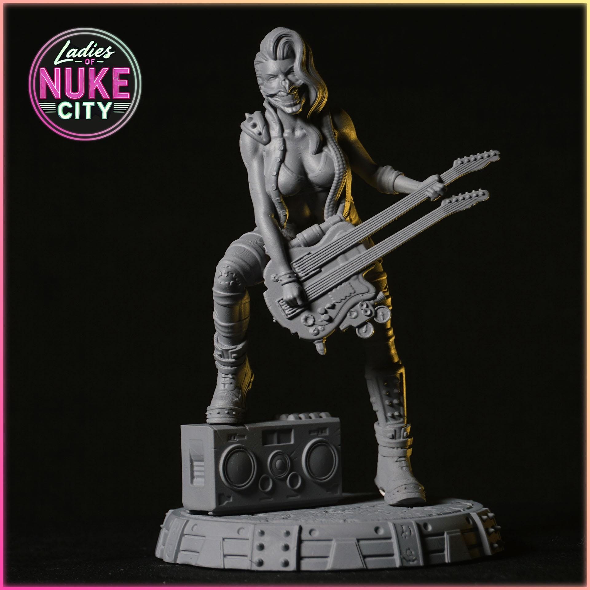 Aria Slash figurka żywiczna – Nuke City Ladies – Black Bird Miniatures