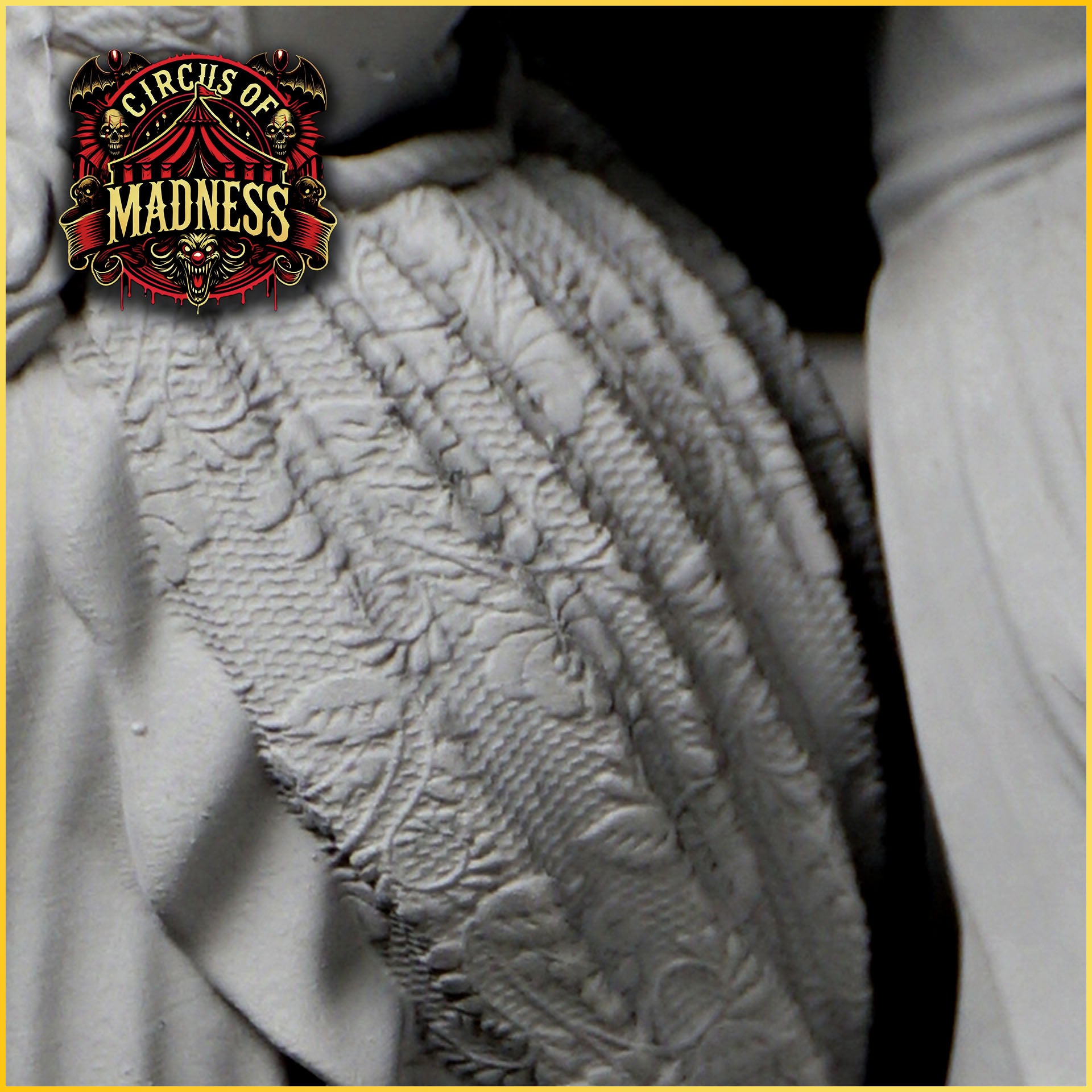 Giselda 1.jpg – „Giselda – figurka w stylu mrocznego cyrku, wersja surowa, Black Bird Miniatures”