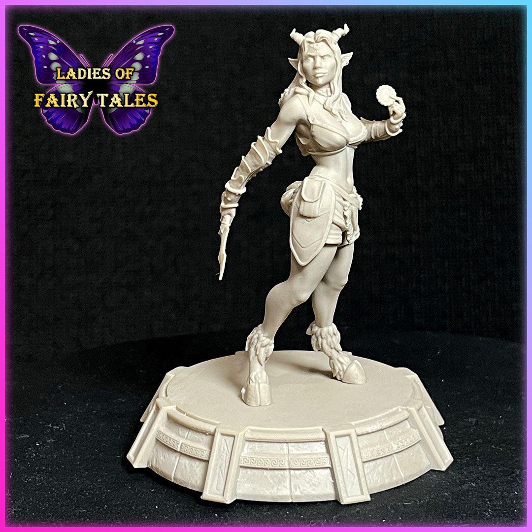 Mako — Ladies of Fairy Tales (Black Bird Miniatures)