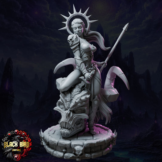 Morgath – Königin des Chaos – Figur 32 mm / 75 mm – Black Bird Miniatures