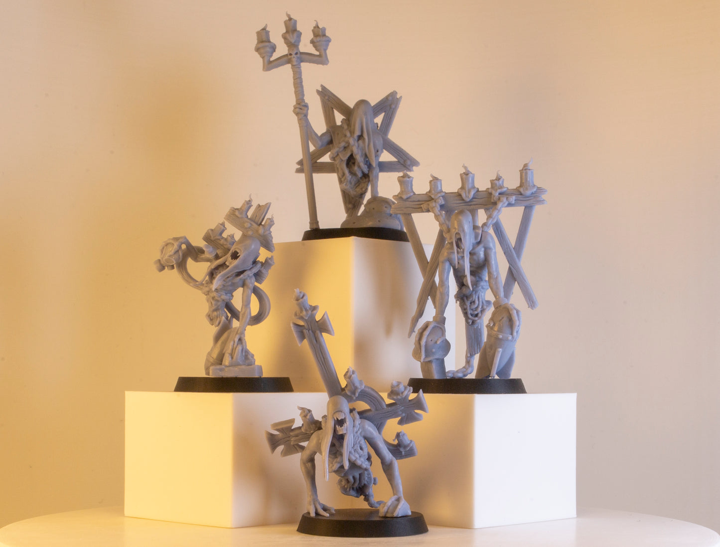 Candles of Heresy zestaw grimdarkowych figurek 32 mm Trench Crusade