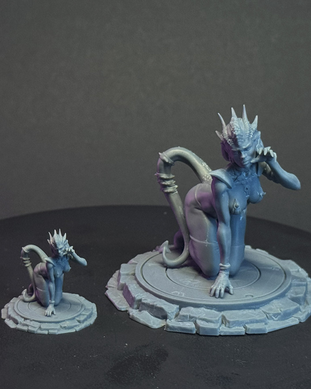Zyraelle – Queens of Chaos – Figurka 32mm / 75mm – Black Bird Miniatures (Kopia)