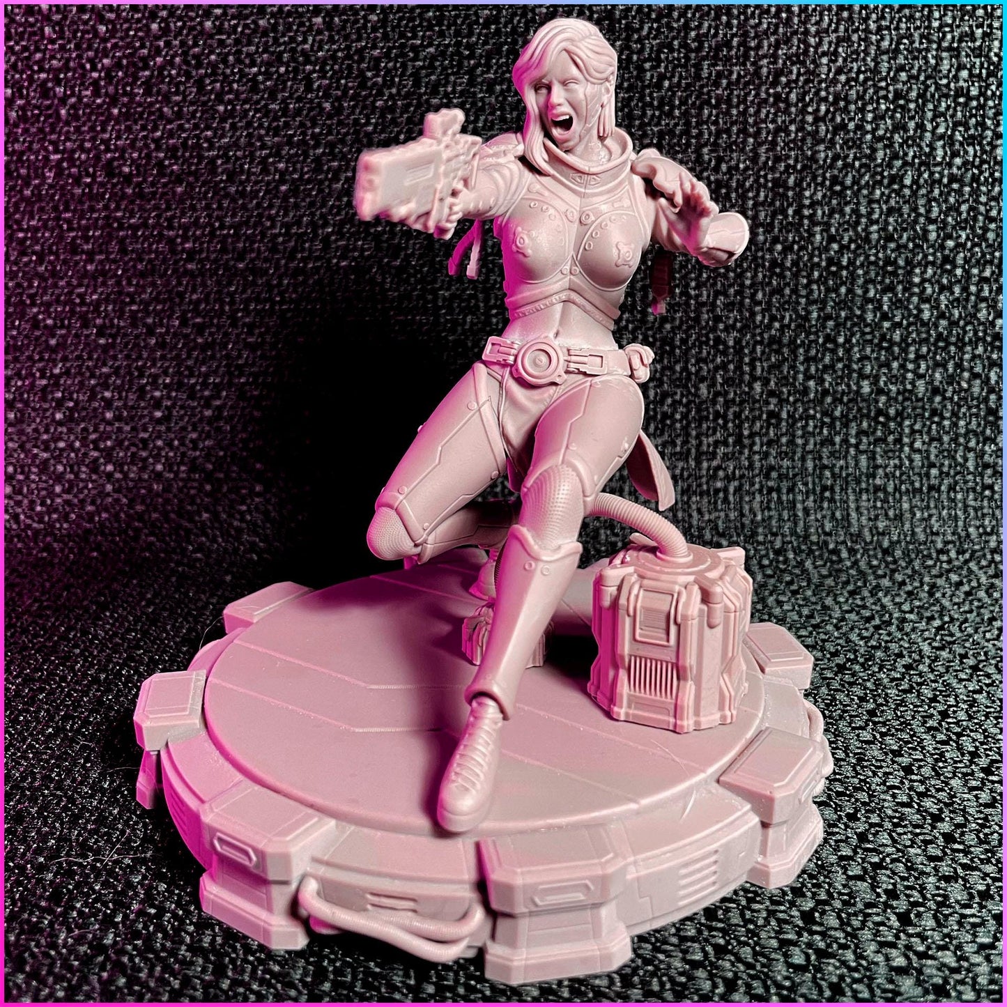 Dakota Santoro figurka 32mm – Ladies of the 2133, Black Bird Miniatures