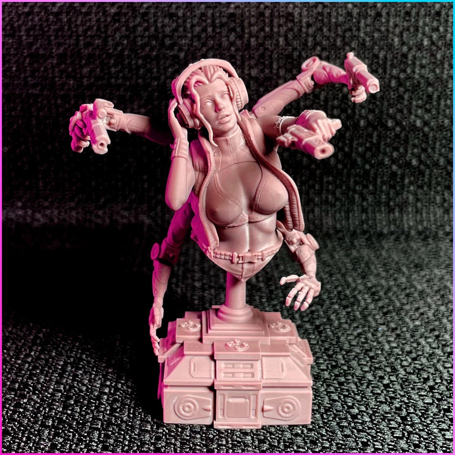 Isabella Weber figurka 32mm – Ladies of the 2133, Black Bird Miniatures