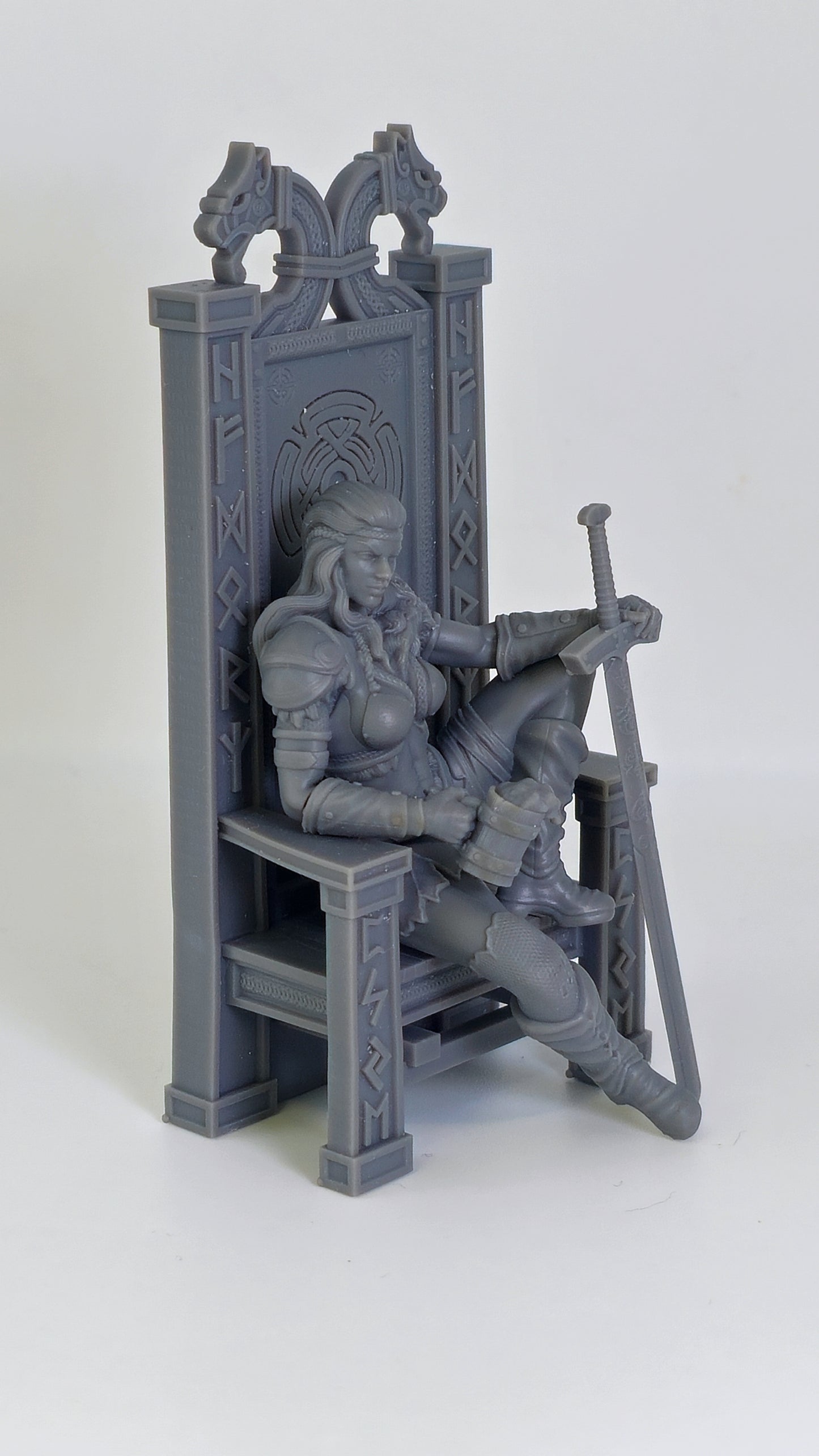 Yrsa – Figurka Kolekcjonerska 32mm / 75mm – Ladies of the Dark 2