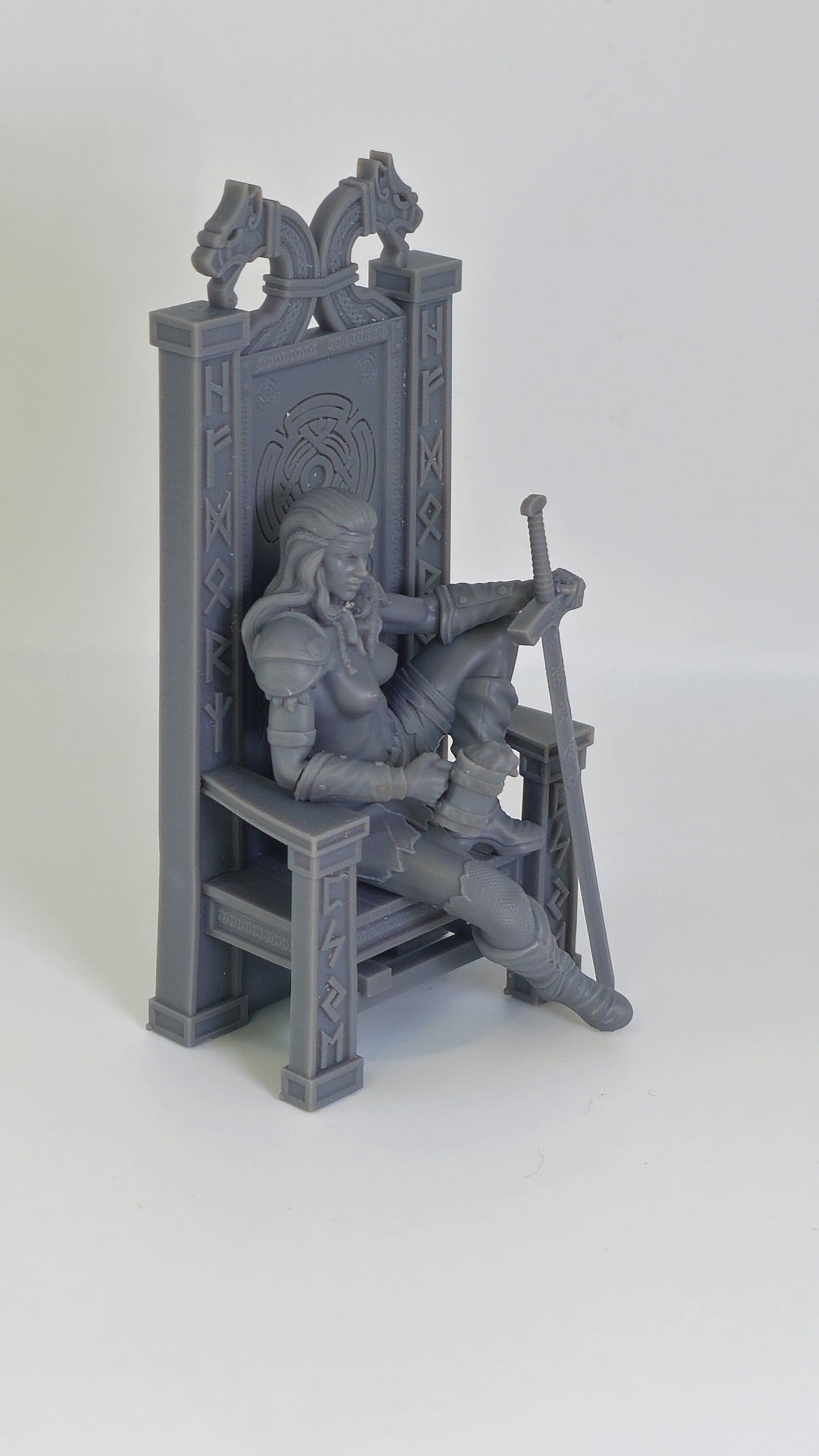 Yrsa – Figurka Kolekcjonerska 32mm / 75mm – Ladies of the Dark 2
