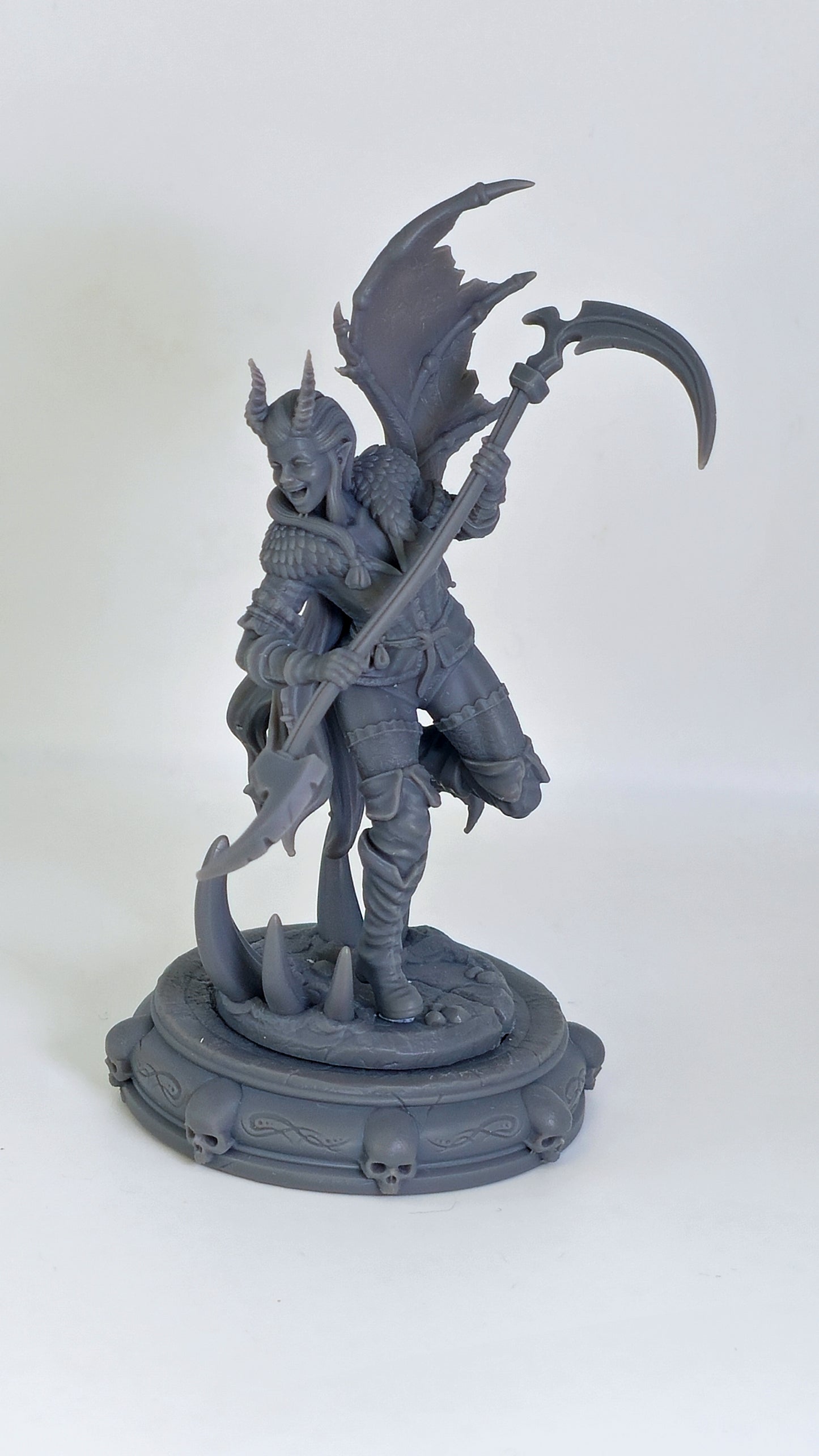 Vesperine – Sammelfigur 32 mm / 75 mm – Ladies of the Dark 2