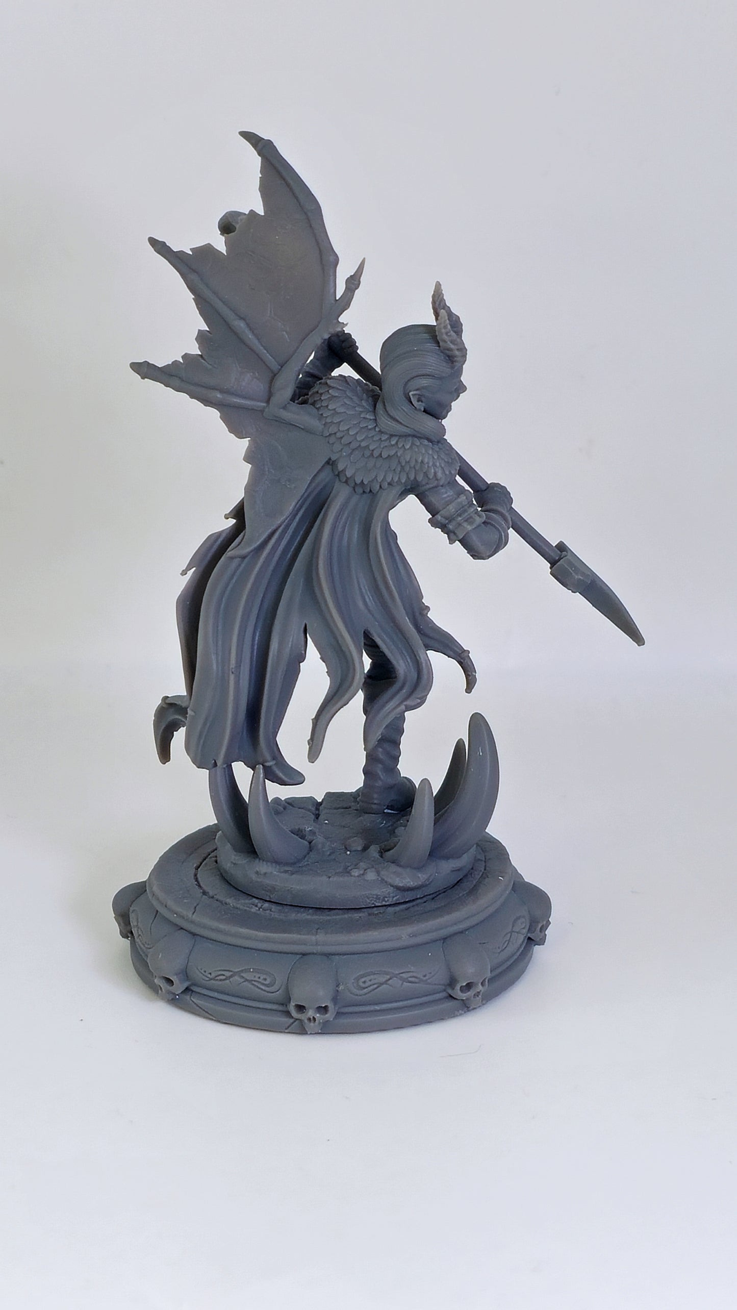 Vesperine – Sammelfigur 32 mm / 75 mm – Ladies of the Dark 2