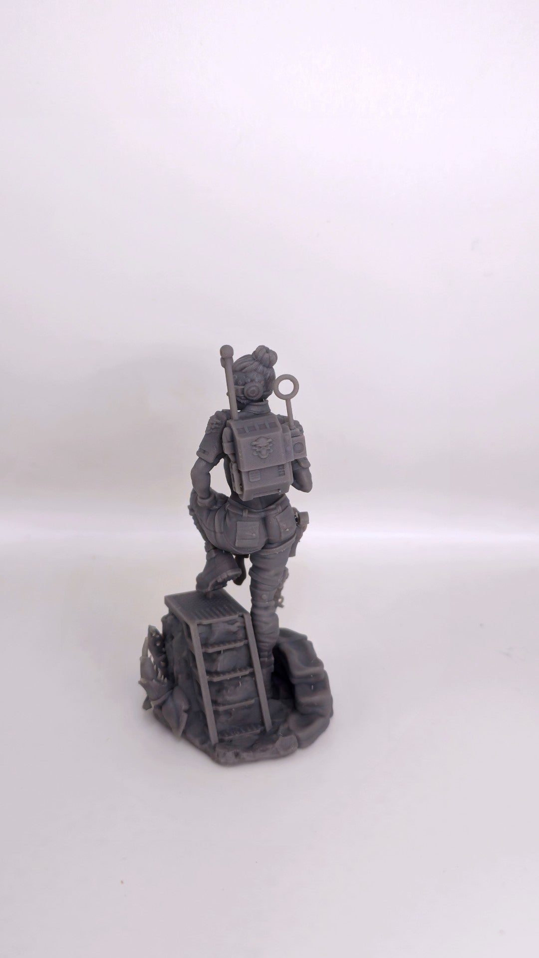 Rourke – Queens of the Black Empire | Premium Grimdark Miniature