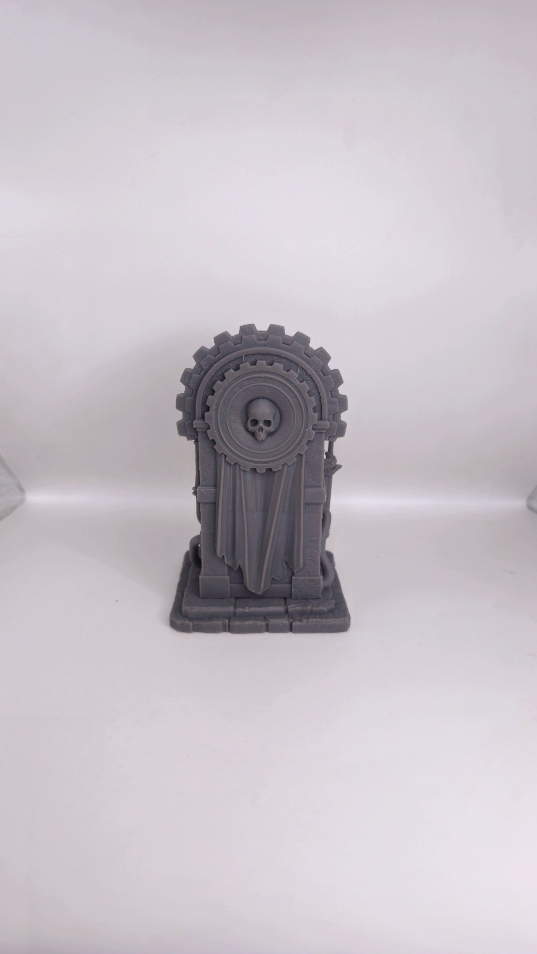Zhaelyss – Königinnen des Chaos – Figur 32 mm / 75 mm – Black Bird Miniatures