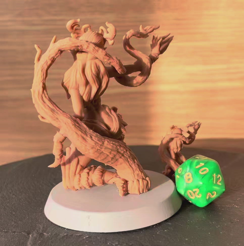 Sylwen painted fantasy druid miniature 75mm by Black Bird Miniatures