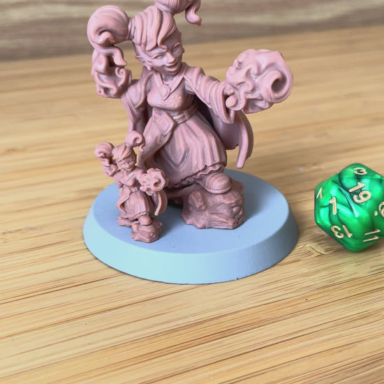 Ophyra – unpainted resin mage model 32 mm / 75 mm from Ladies of the Dark Age