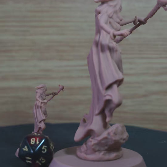 Thalmera painted dark fantasy warlock miniature 75mm by Black Bird Miniatures